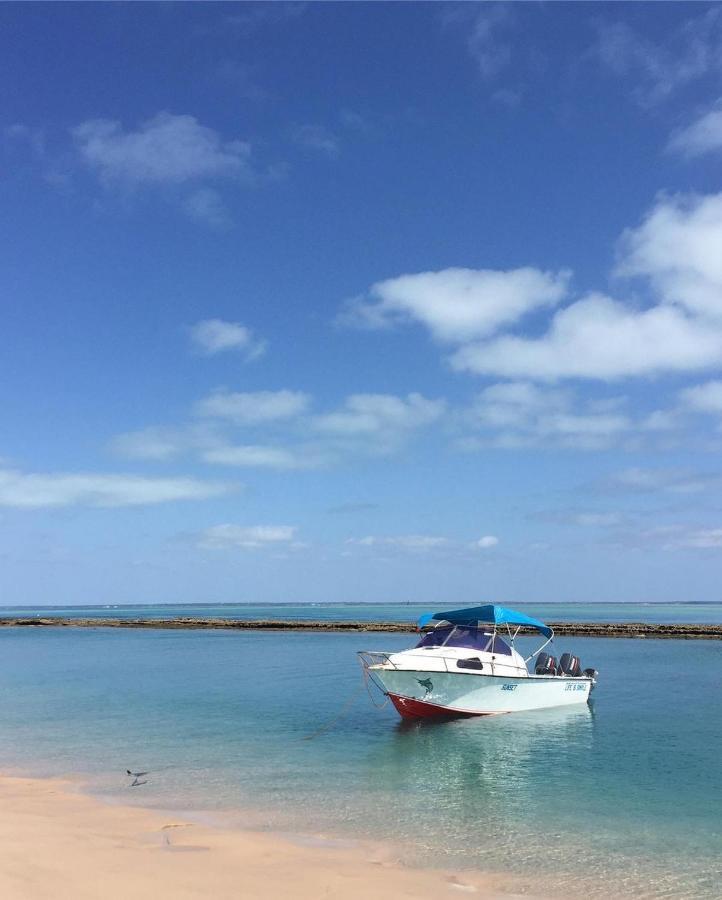 Dolphin Dhow Beach Safaris 维兰库卢什 外观 照片
