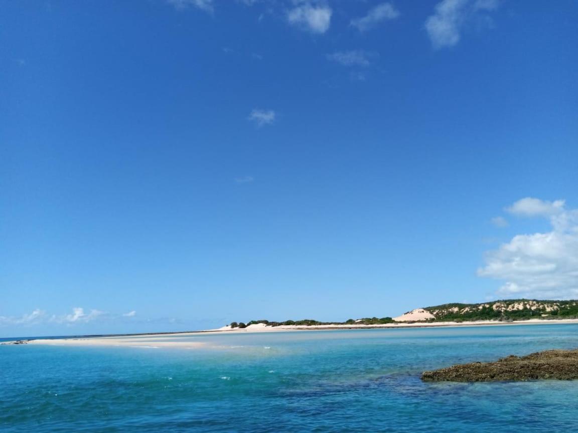 Dolphin Dhow Beach Safaris 维兰库卢什 外观 照片
