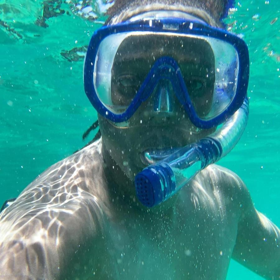 Dolphin Dhow Beach Safaris 维兰库卢什 外观 照片