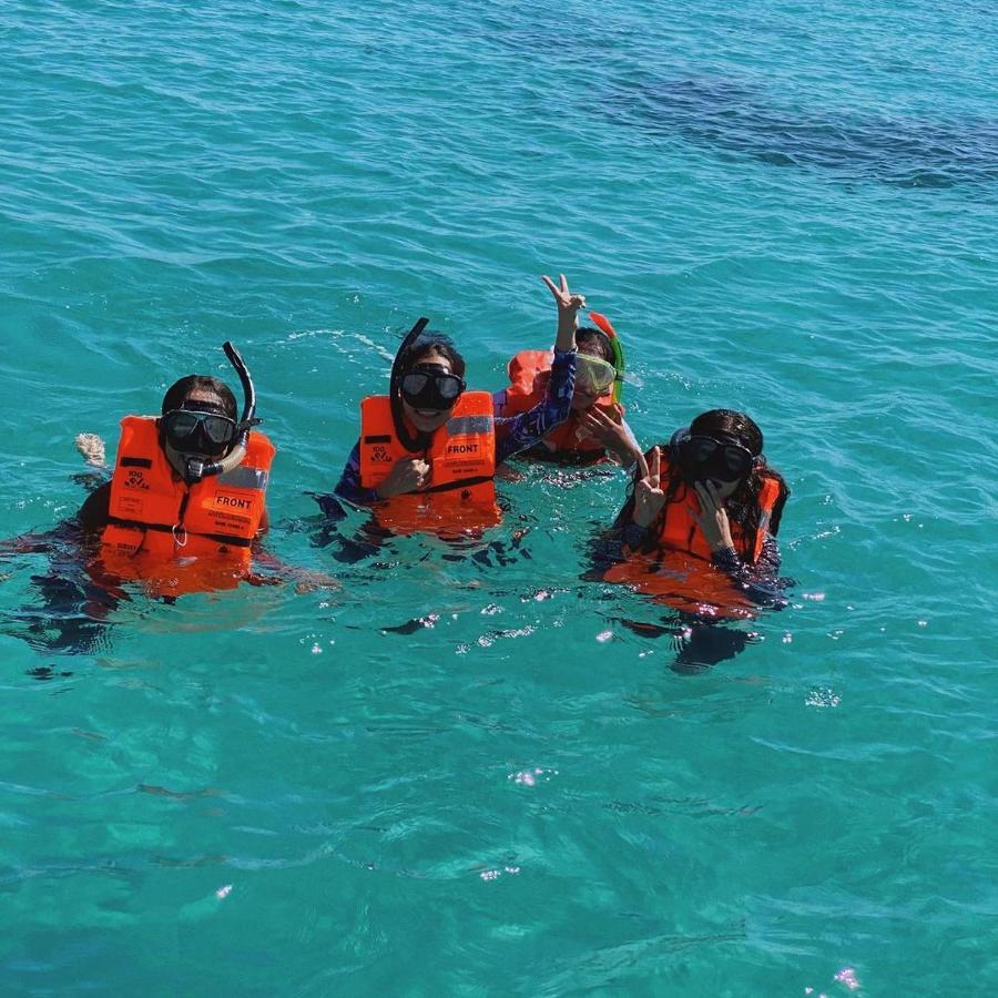 Dolphin Dhow Beach Safaris 维兰库卢什 外观 照片